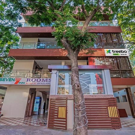Treebo Seven Inn Тирупати Екстериор снимка