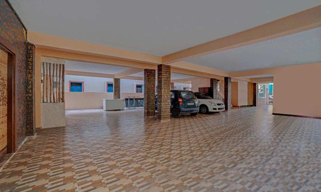 Treebo Seven Inn Тирупати Екстериор снимка